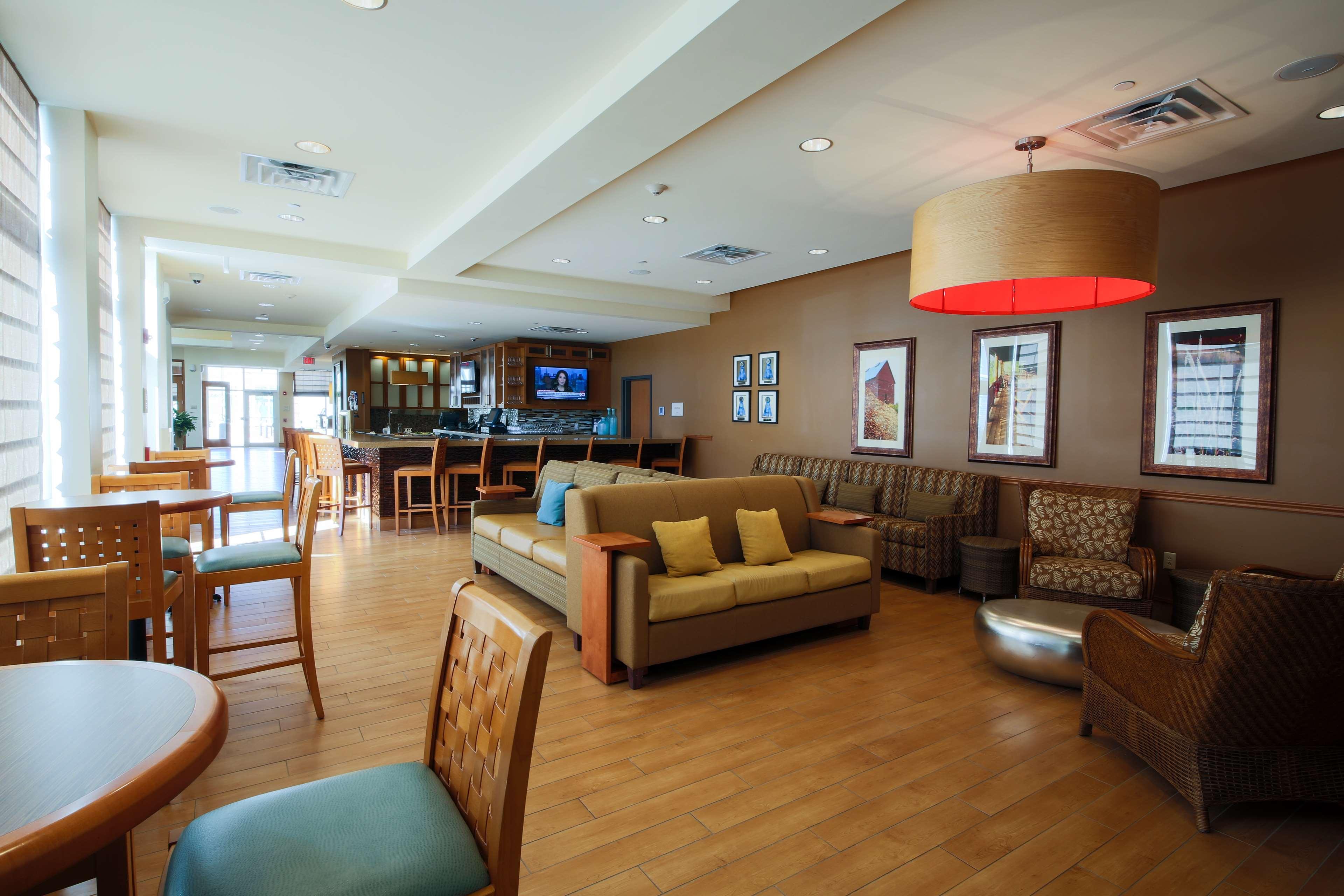 Hilton Garden Inn Cedar Falls Conference Center Dış mekan fotoğraf