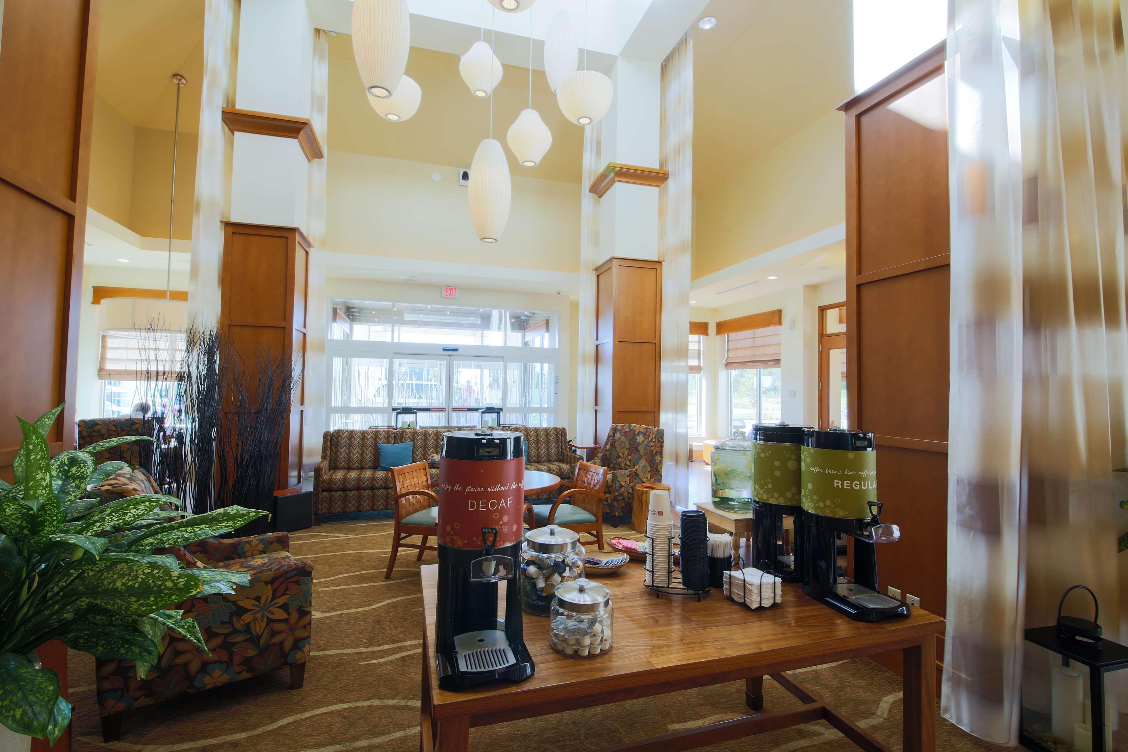 Hilton Garden Inn Cedar Falls Conference Center Dış mekan fotoğraf