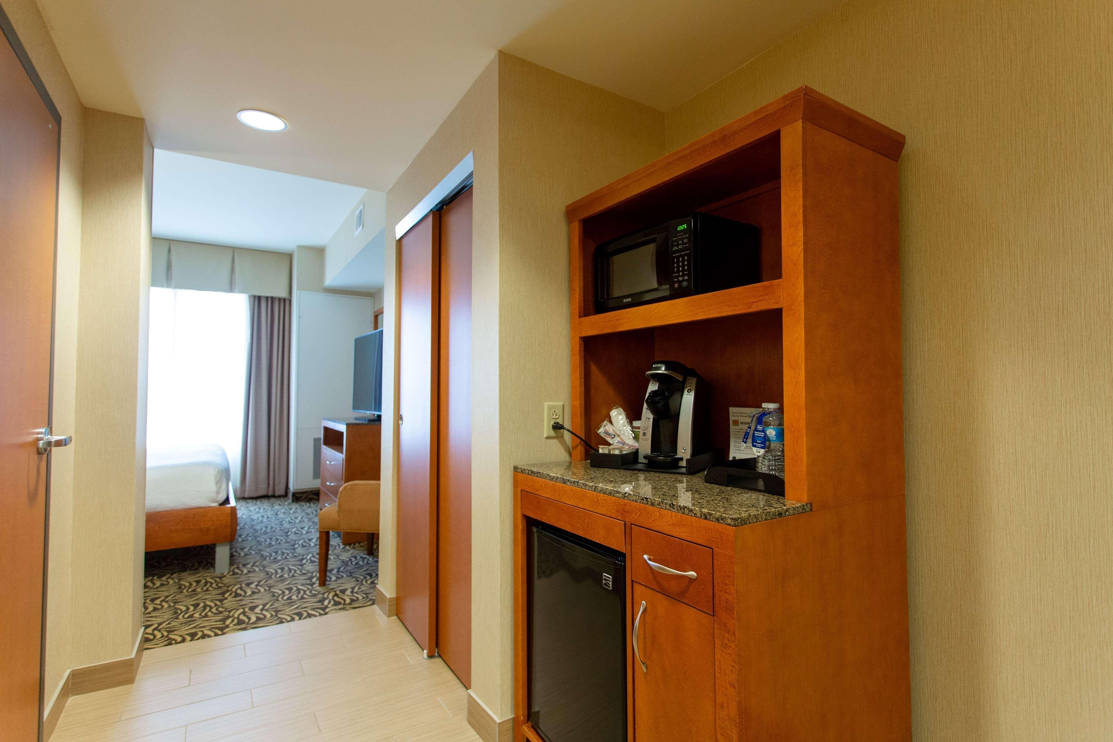 Hilton Garden Inn Cedar Falls Conference Center Dış mekan fotoğraf