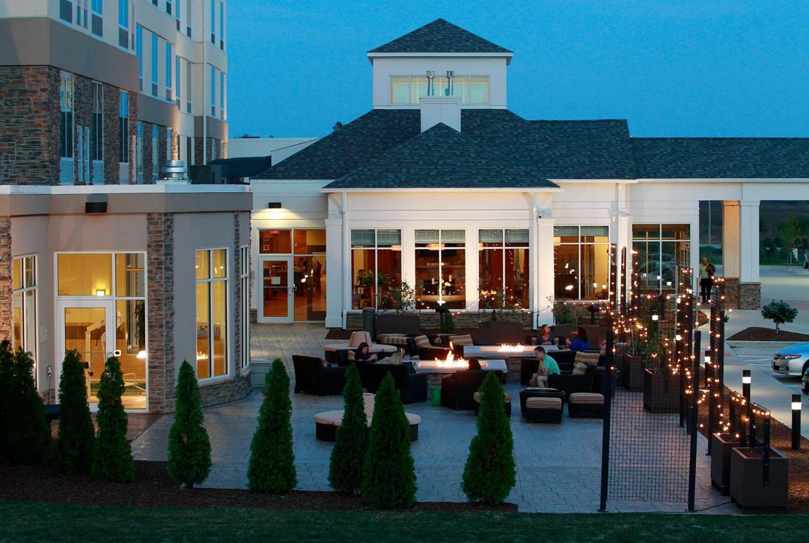 Hilton Garden Inn Cedar Falls Conference Center Dış mekan fotoğraf