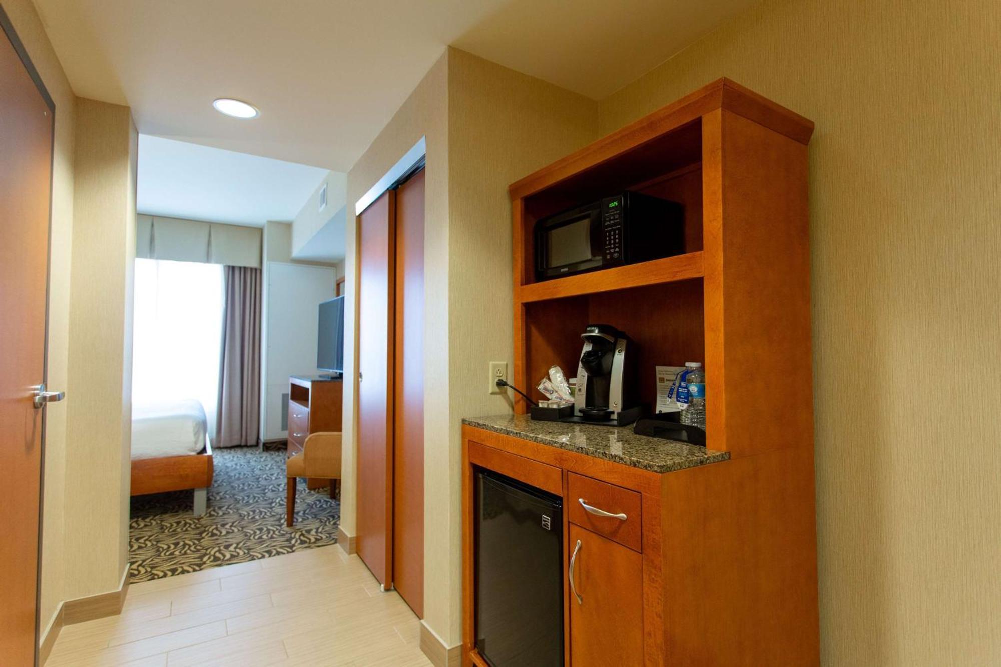 Hilton Garden Inn Cedar Falls Conference Center Dış mekan fotoğraf