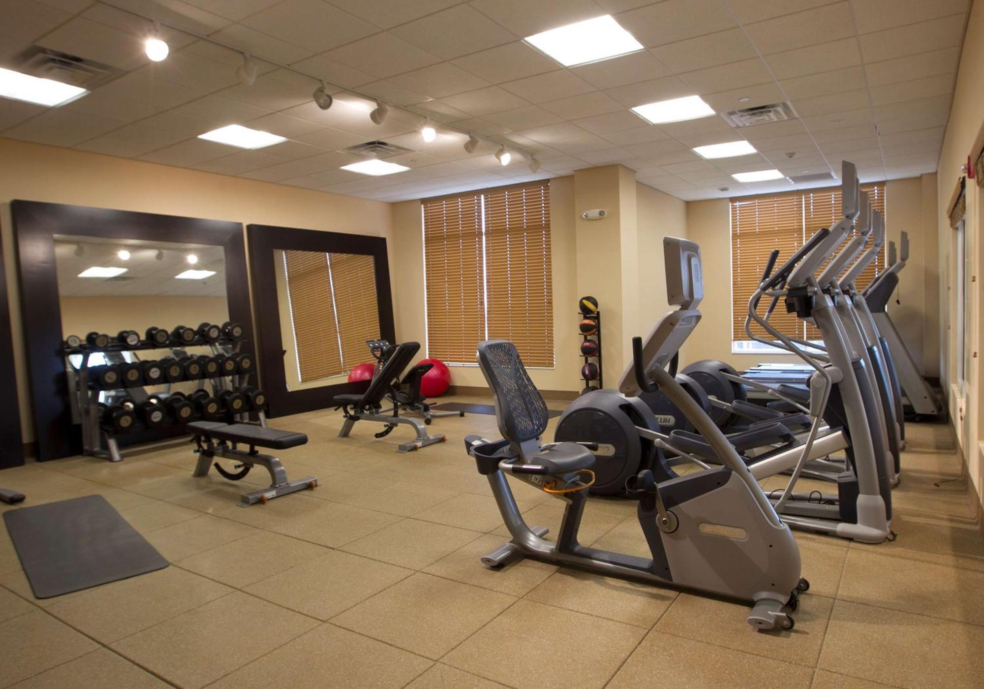 Hilton Garden Inn Cedar Falls Conference Center Dış mekan fotoğraf
