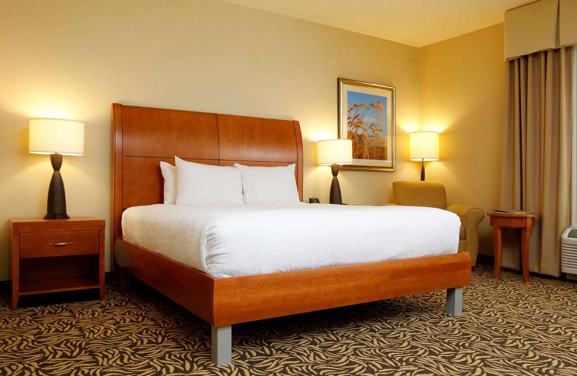 Hilton Garden Inn Cedar Falls Conference Center Dış mekan fotoğraf