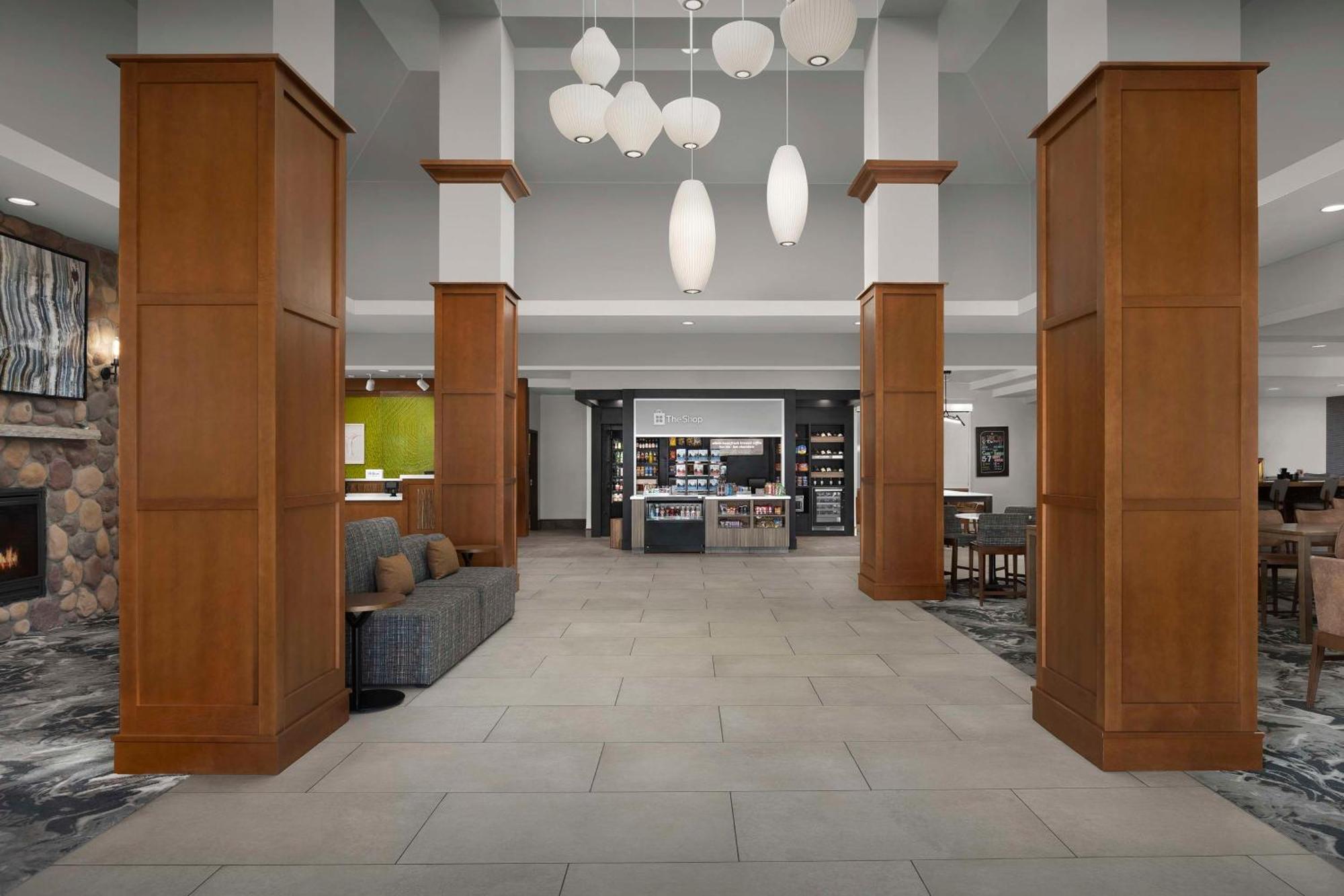 Hilton Garden Inn Cedar Falls Conference Center Dış mekan fotoğraf